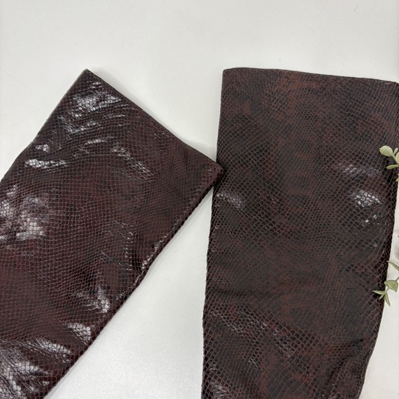 SOLd - Picture 3 of 9